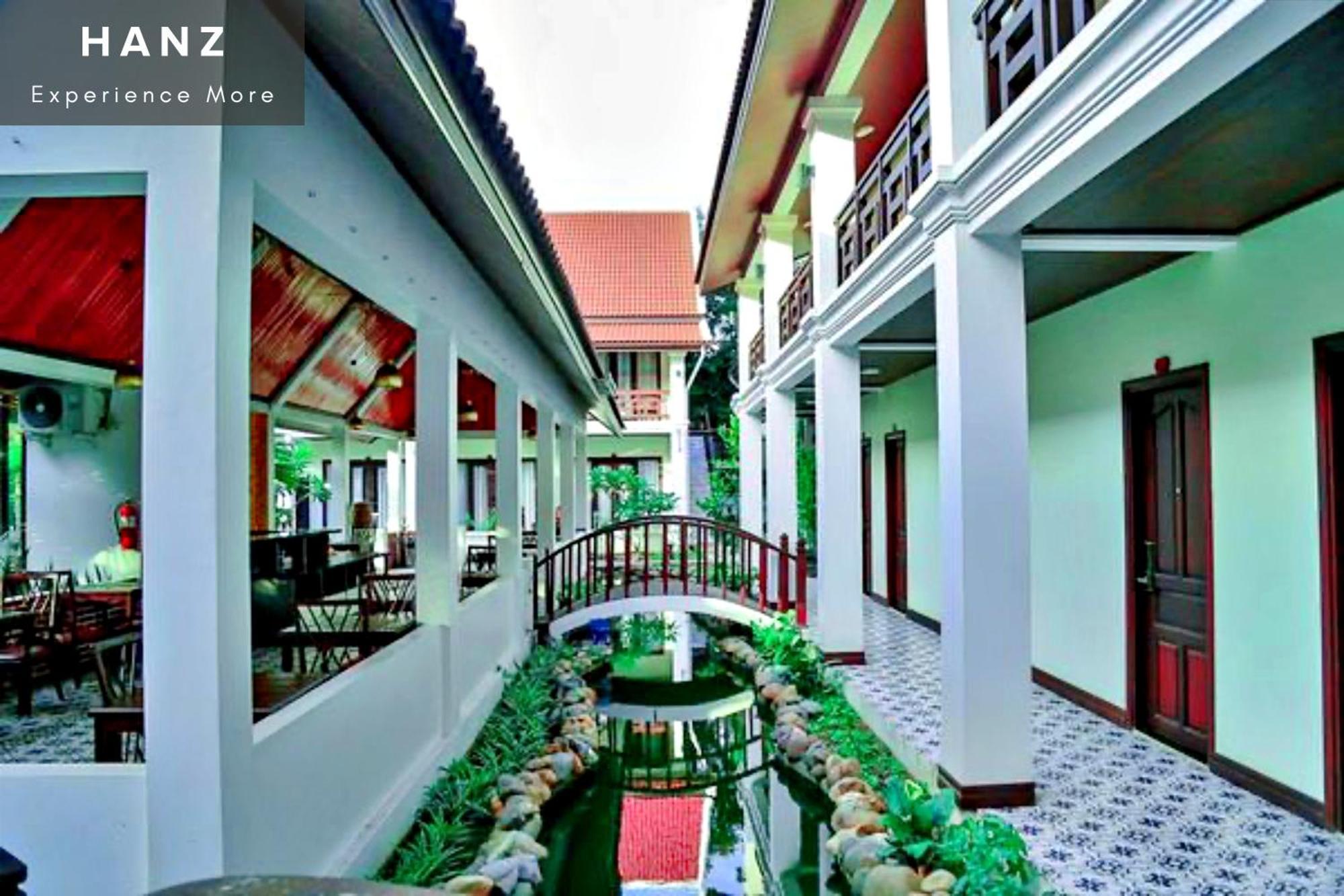 Sunrise Luang Prabang Hotel Екстериор снимка